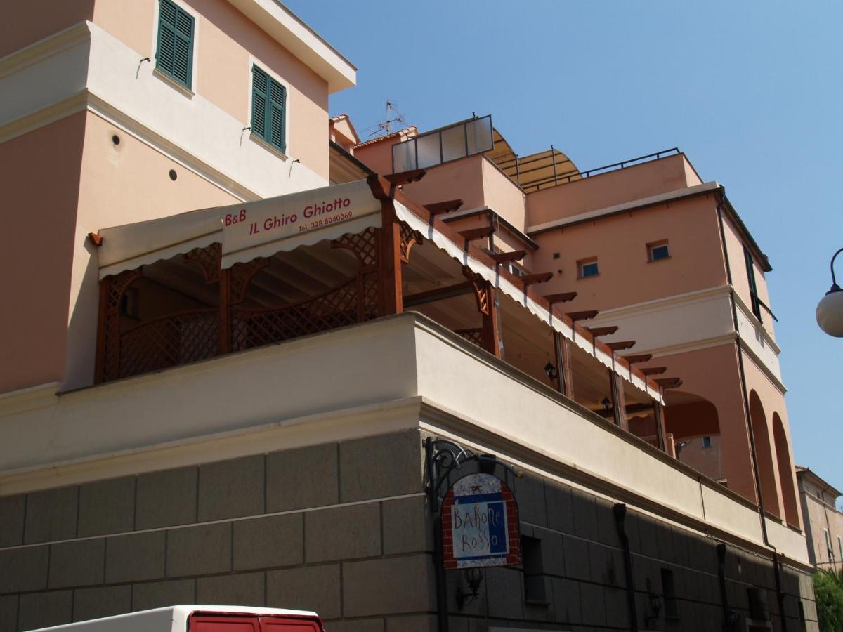 Ghiro Ghiotto Bed & Breakfast Pietra Ligure Exterior photo